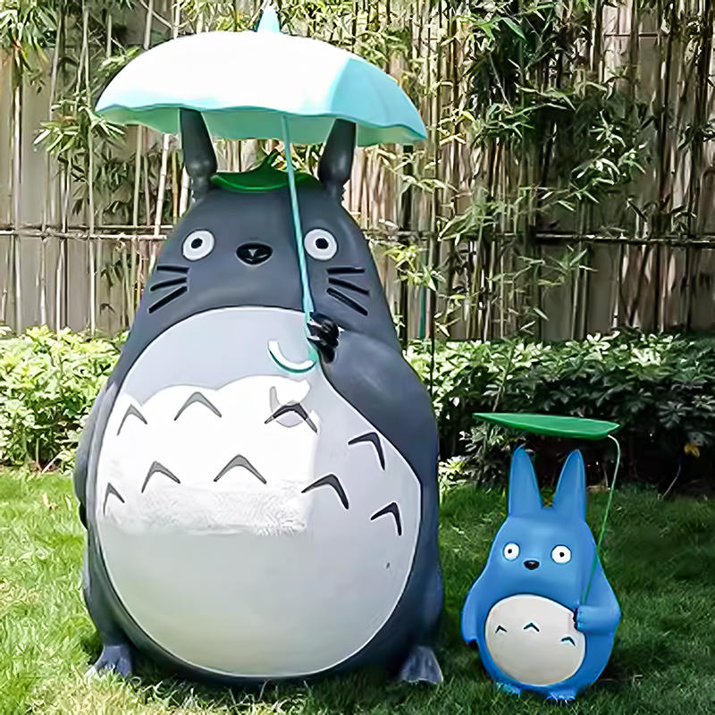 Statue De Totoro En Résine De Sculpture De Dessin Animé En Fibre De Verre De Grandeur Nature Extérieure Personnalisée